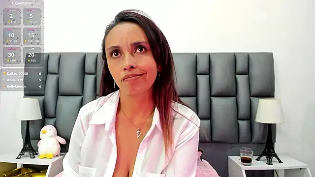 XXX chat uživo modela valeriasweet_