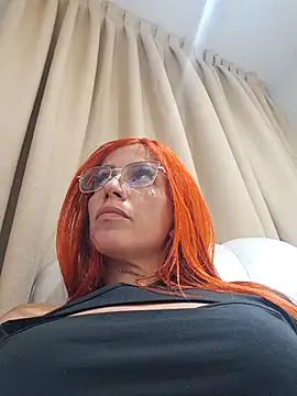 Chat XXX en directo de Alis_xxx