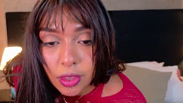 XXX chat uživo modela SophiaSummer