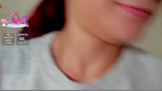 XXX chat uživo modela mae_lyra