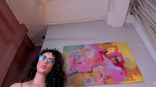 AmaraYasbel: онлайн-секс-чат