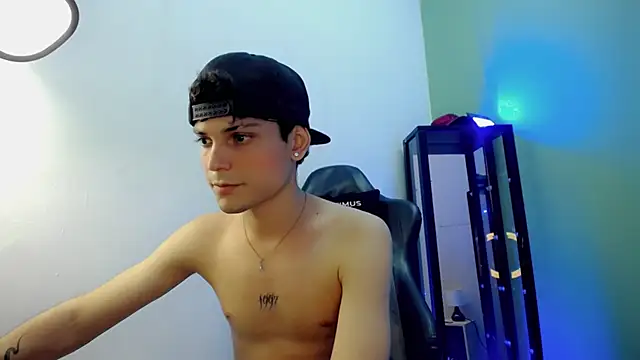 dilan_hott_ live XXX chat