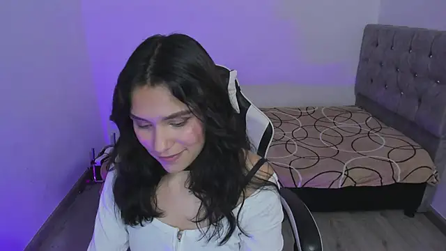 Chat +18 de megaan_cb ao vivo