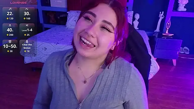 littlee_red Adlı Modelin Canlı XXX Sohbeti