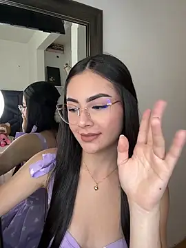 Chat +18 de IslaCole ao vivo