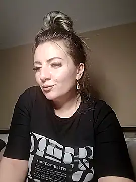 Sweetredvelvet Live XXX-Chat