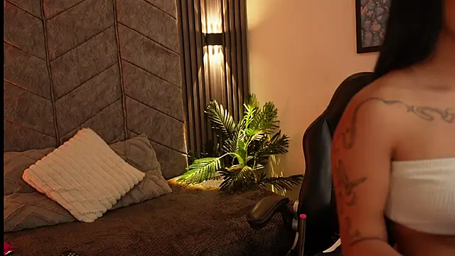 AuroraLanee_ élő XXX-chatje