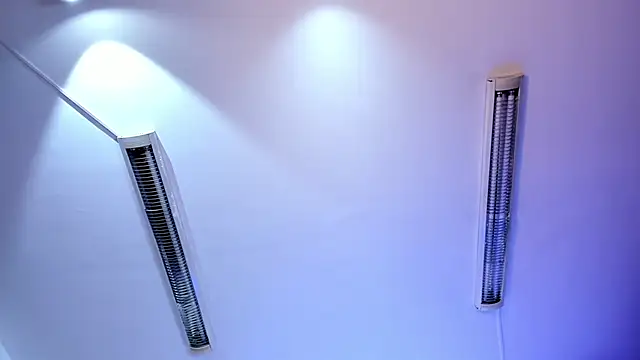 XXX chat uživo modela Saara_Corraless