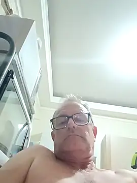 nard53 live XXX chat