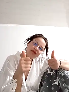 XXX chat uživo modela NikkyNatural
