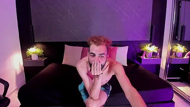 XXX chat uživo modela arcangel_harris