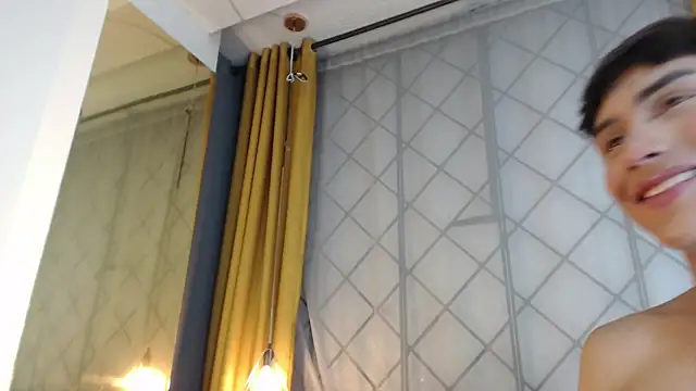 Maik_Russo live XXX chat