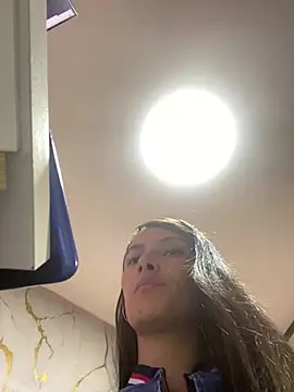 دردشة Michelle_ec الجنسية المباشرة