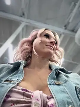 Kate-Paul's Live XXX Chat