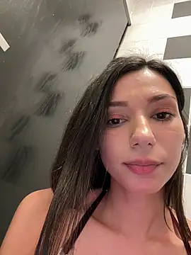 -_MiaQueen_- webkamerás műsora