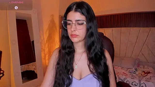 _Niah_ Live XXX Chat