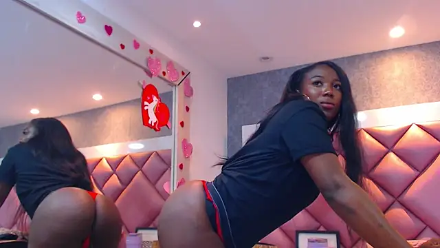 Thegreatonelady Adlı Modelin Canlı XXX Sohbeti