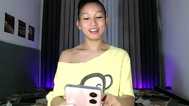 FuckDoll_Nathalie 网络视讯表演