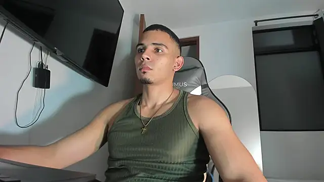 joss_111 Adlı Modelin Web Kamerası Şovu