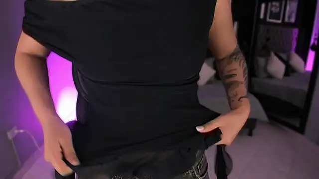 renee_shelby_のライブXXXチャット