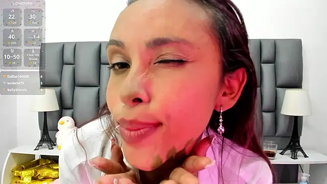 Chatroom XXX en direct de valeriasweet_