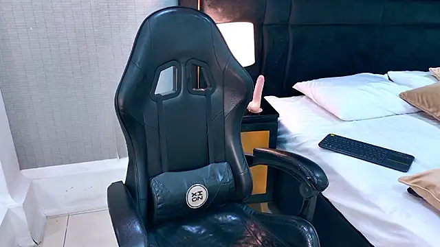 EllaEvanz লাইভ XXX চ্যাট