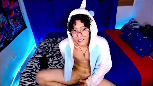 Thedoll_ethan7 即時 XXX 聊天