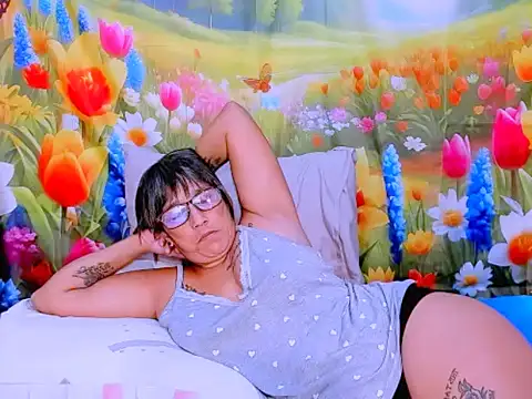 indianroxyのライブXXXチャット