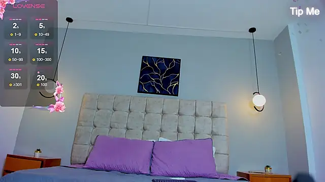 twink_royale18's Webcam Show