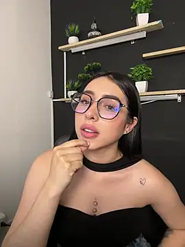 แชท XXX สดของ isabella_jade