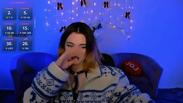 liana_kisses élő XXX-chatje