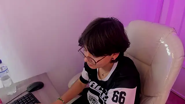 Nathaly_ds: онлайн-секс-чат