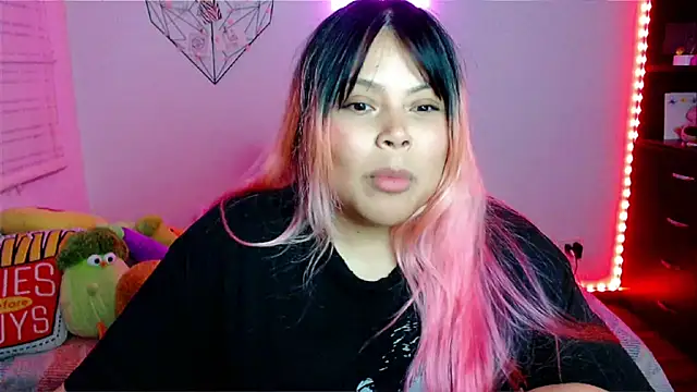 Chat XXX en directo de EllieMoonX