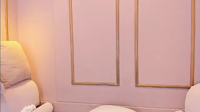 NahimiThompson Live XXX-chat