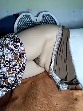 Zu_naa Chat XXX live