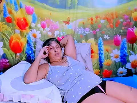 indianroxy: онлайн-секс-чат