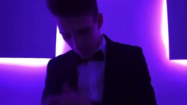 Midnighter_ Live XXX Chat