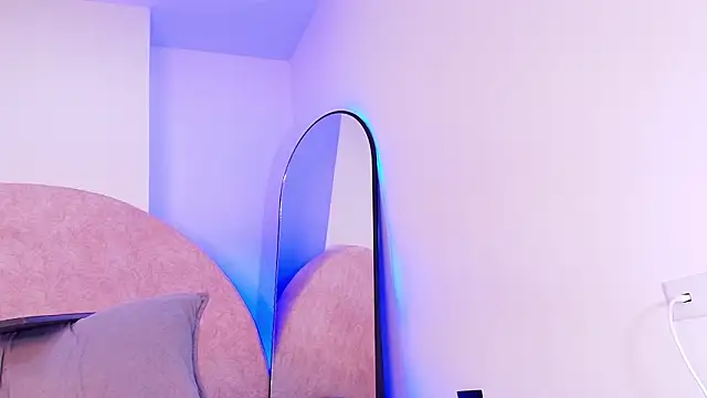 دردشة lilylovely_ الجنسية المباشرة