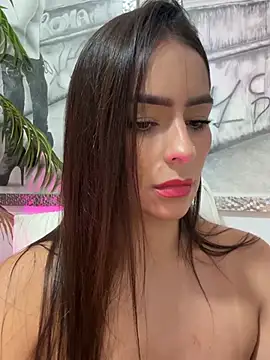 Mau_White 在線直播表演