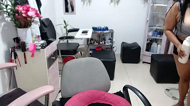 titsbiglovers: онлайн-секс-чат