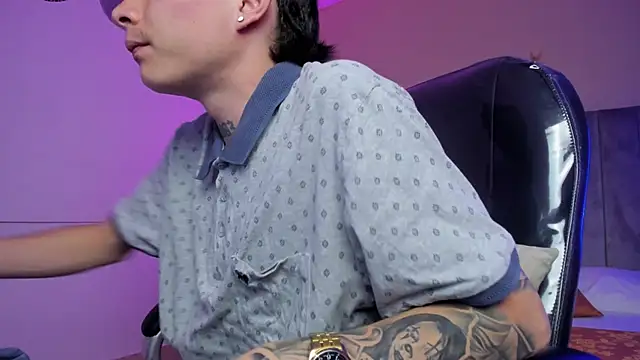 Nascary_Foxn Live XXX chat