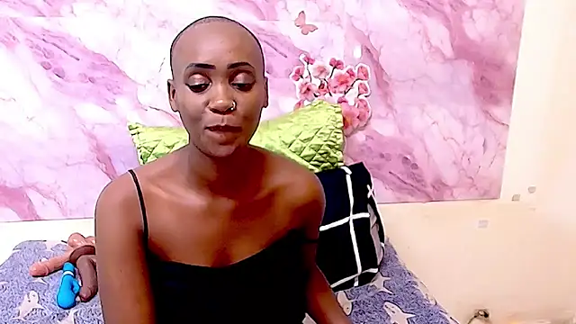 Živý XXX chat EbonyOlive69