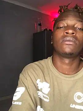 Chat +18 de Redfucks333 ao vivo