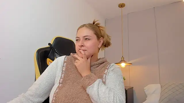 lena_jhons Chat XXX live