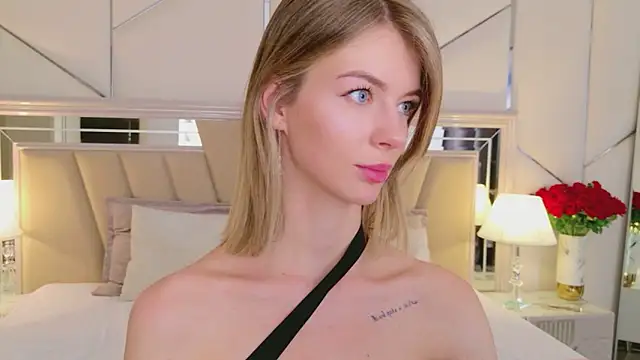 MeganMour – Live XXX-chat