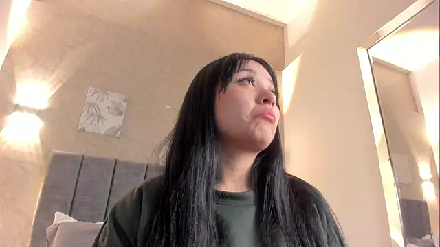 Lunaa_bellaa's Live XXX Chat