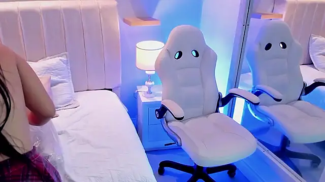 manyaa_n Live XXX chat