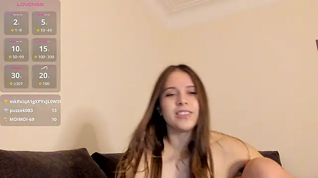 AshleyBlushh 即時 XXX 聊天