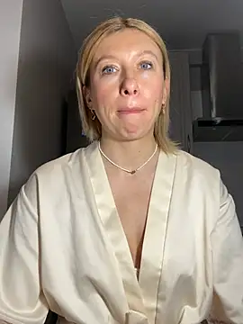 Kittie_Valentine's Live XXX Chat