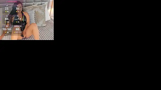 ZaraVesariのライブXXXチャット